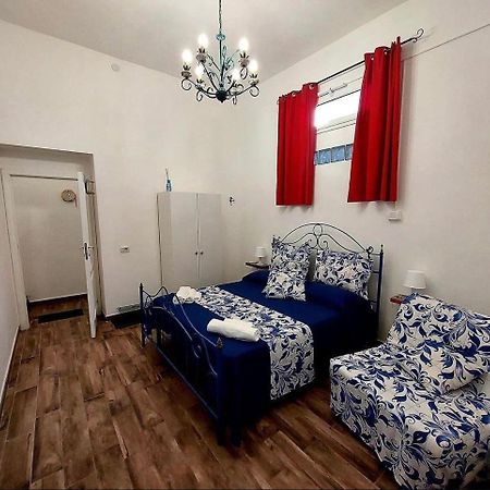 Apartamento Domus Carbonari Nápoles Exterior foto